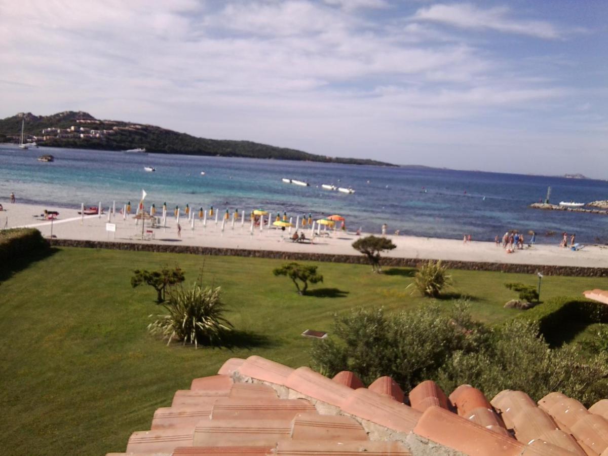 Lucky Apartment Golfo Aranci Exterior photo